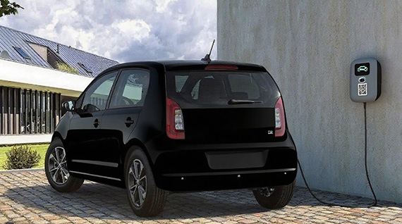 What’s the Difference Between a 32 Amp vs. a 40 or 50 Amp EV Charger?