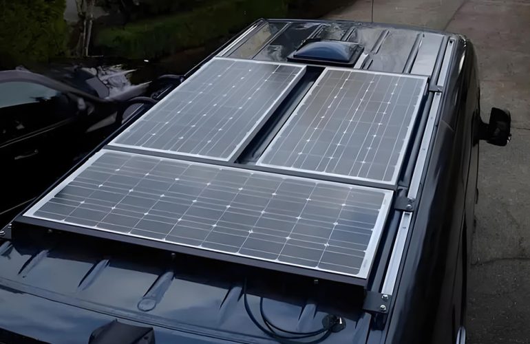 Solar panel car roofs：Are they a good idea？ - SONECPOWER