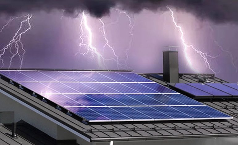 How Safe Are Solar Panels in Lightning Storms? - SONECPOWER